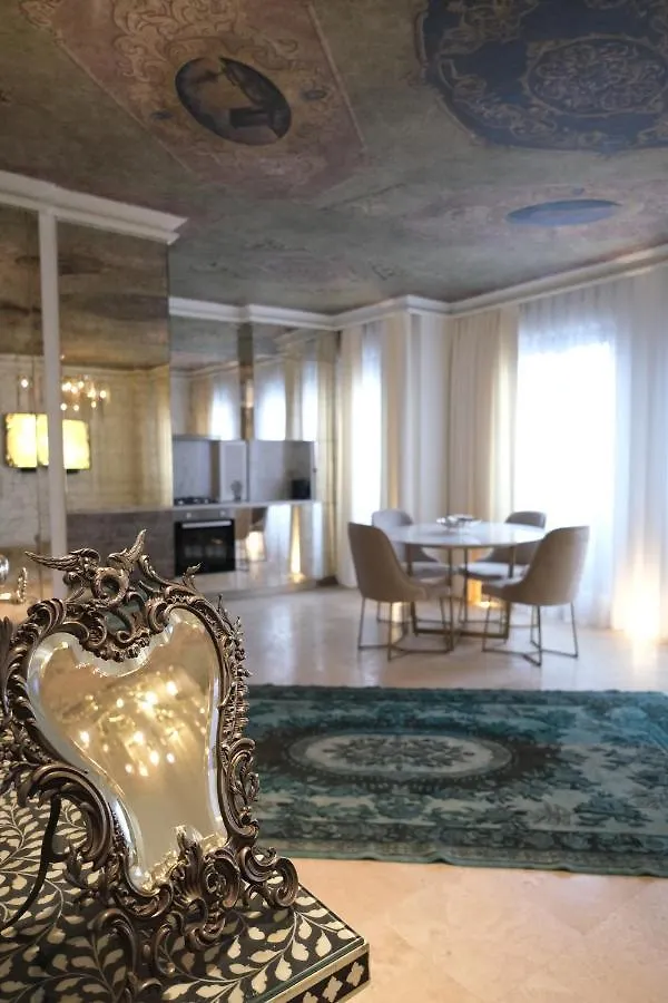 Ab Residences -Cihangir Luxury Antique Apartment Istanbul 0*,