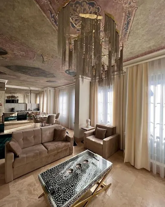 Ab Residences -Cihangir Luxury Antique Apartment Istanbul