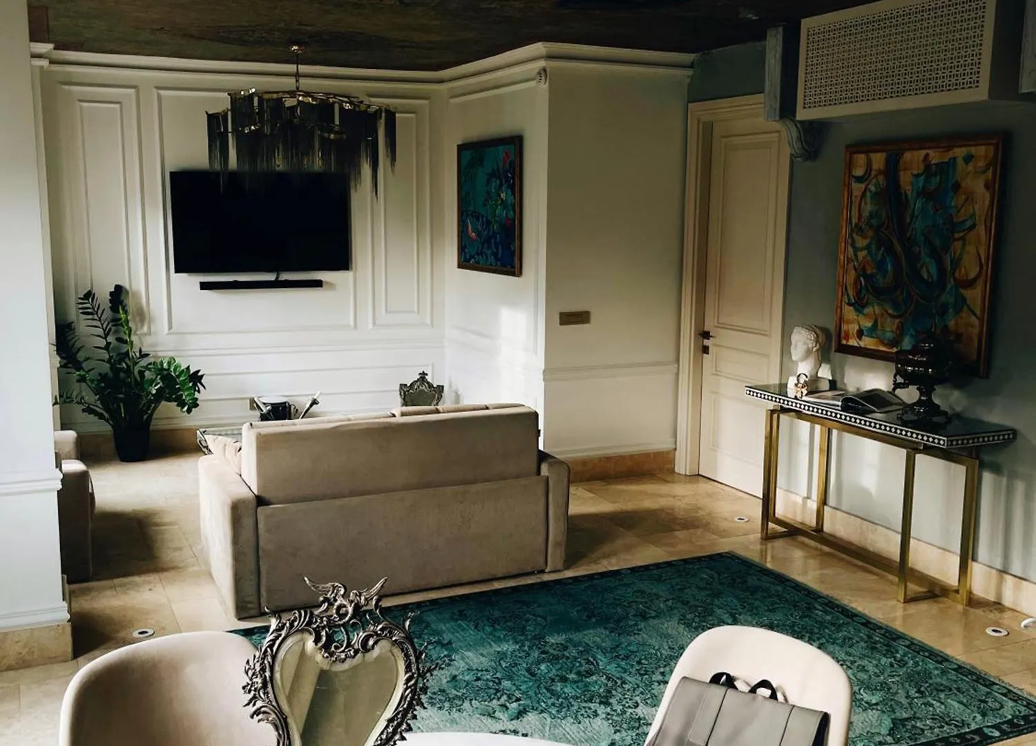 Ab Residences -Cihangir Luxury Antique Apartment Istanbul
